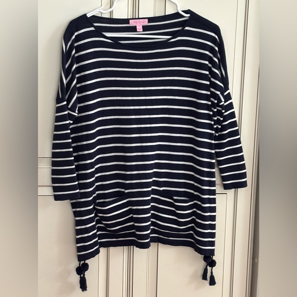 Lilly Pulitzer Navy and White Striped Women's Top-XXS
